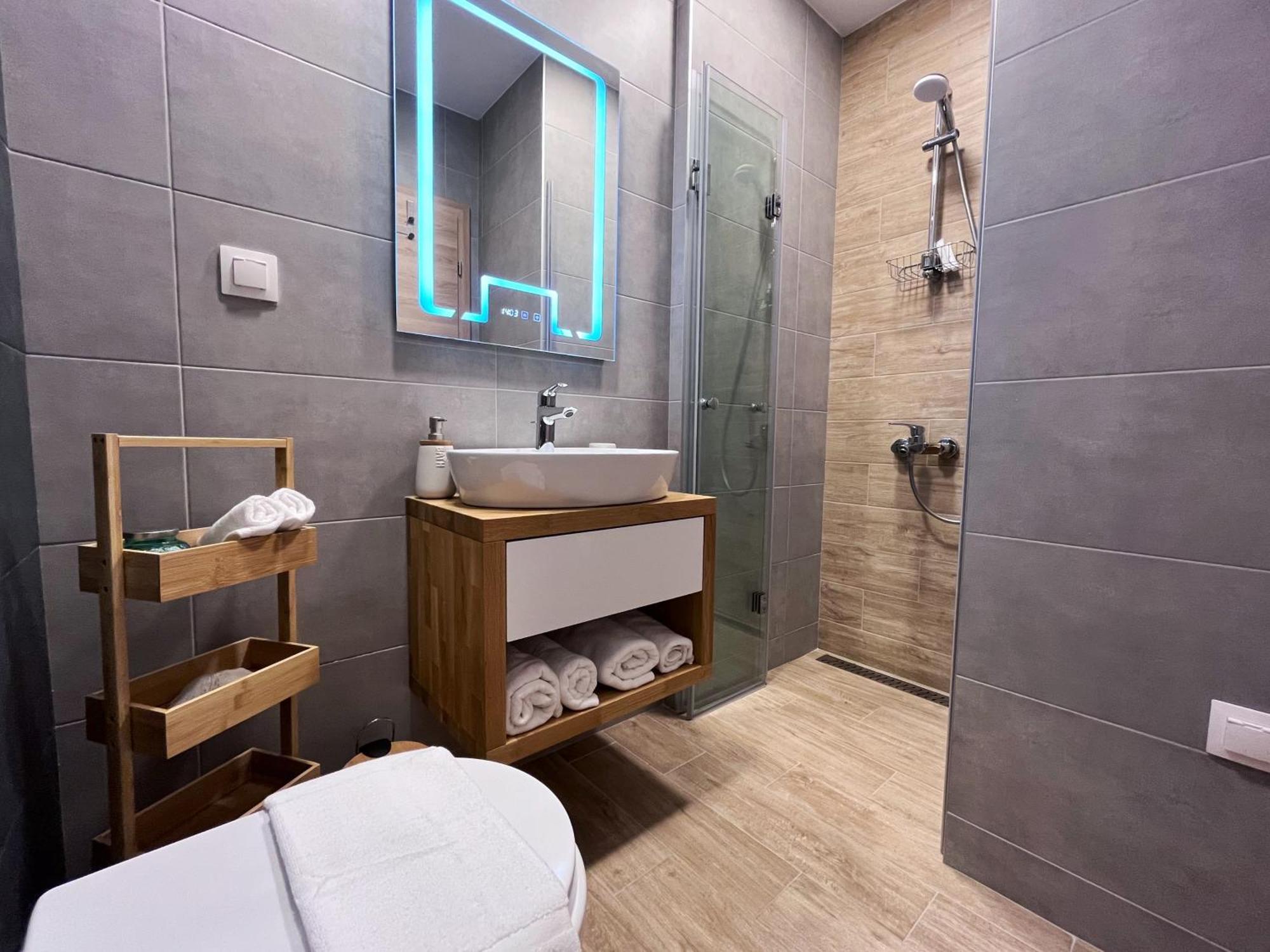 Azur Alegria Studio - Free Parking & Pool Sveti Konstantin Buitenkant foto